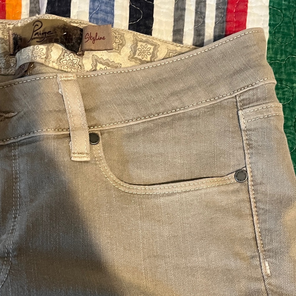 PAIGE Beige Patterned Denim - Picture 6 of 11